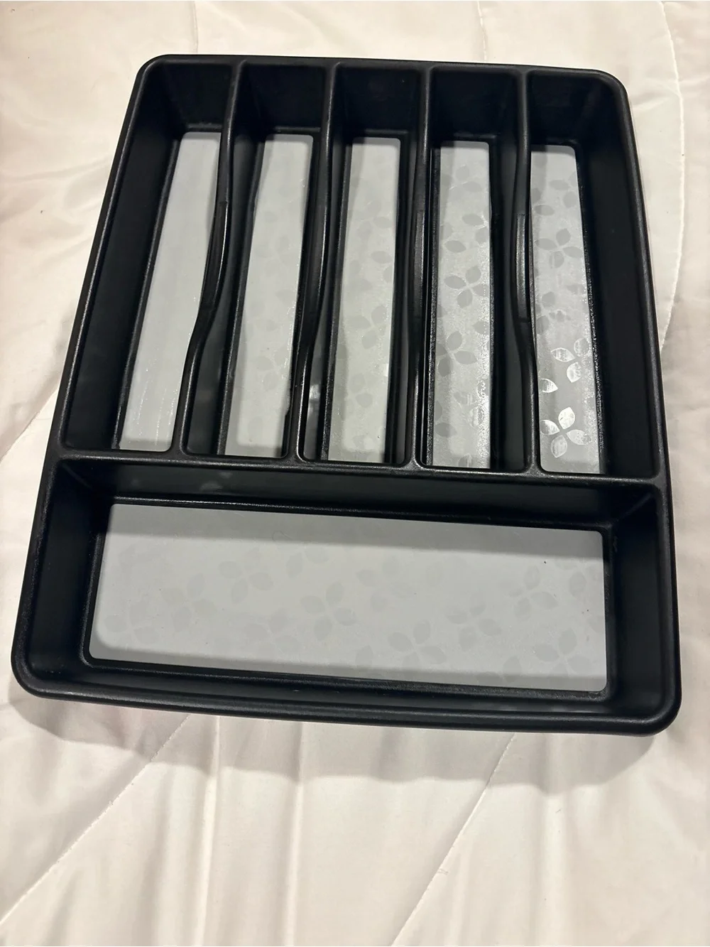 Rubbermaid Black and Light Gray Drawer Silverware Organizer No slip tray